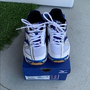 Mizuno Volleyball shoes
